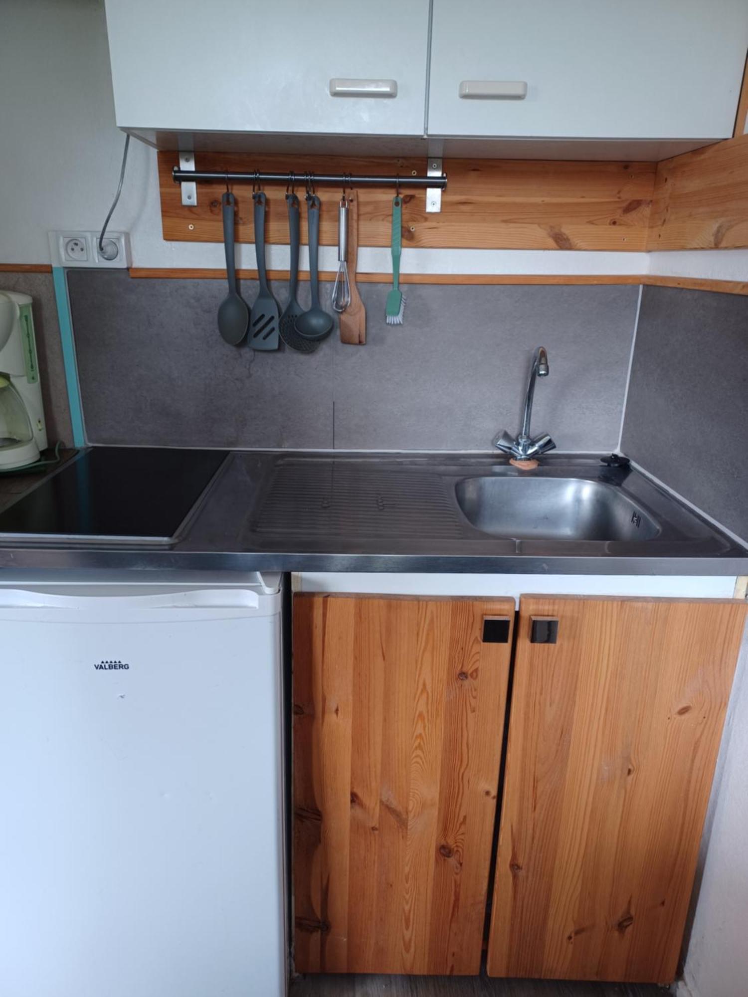 Apartamento Lumineux 1 pièce avec parking fermé et arrêt de tram à 100 m Mulhouse Exterior foto