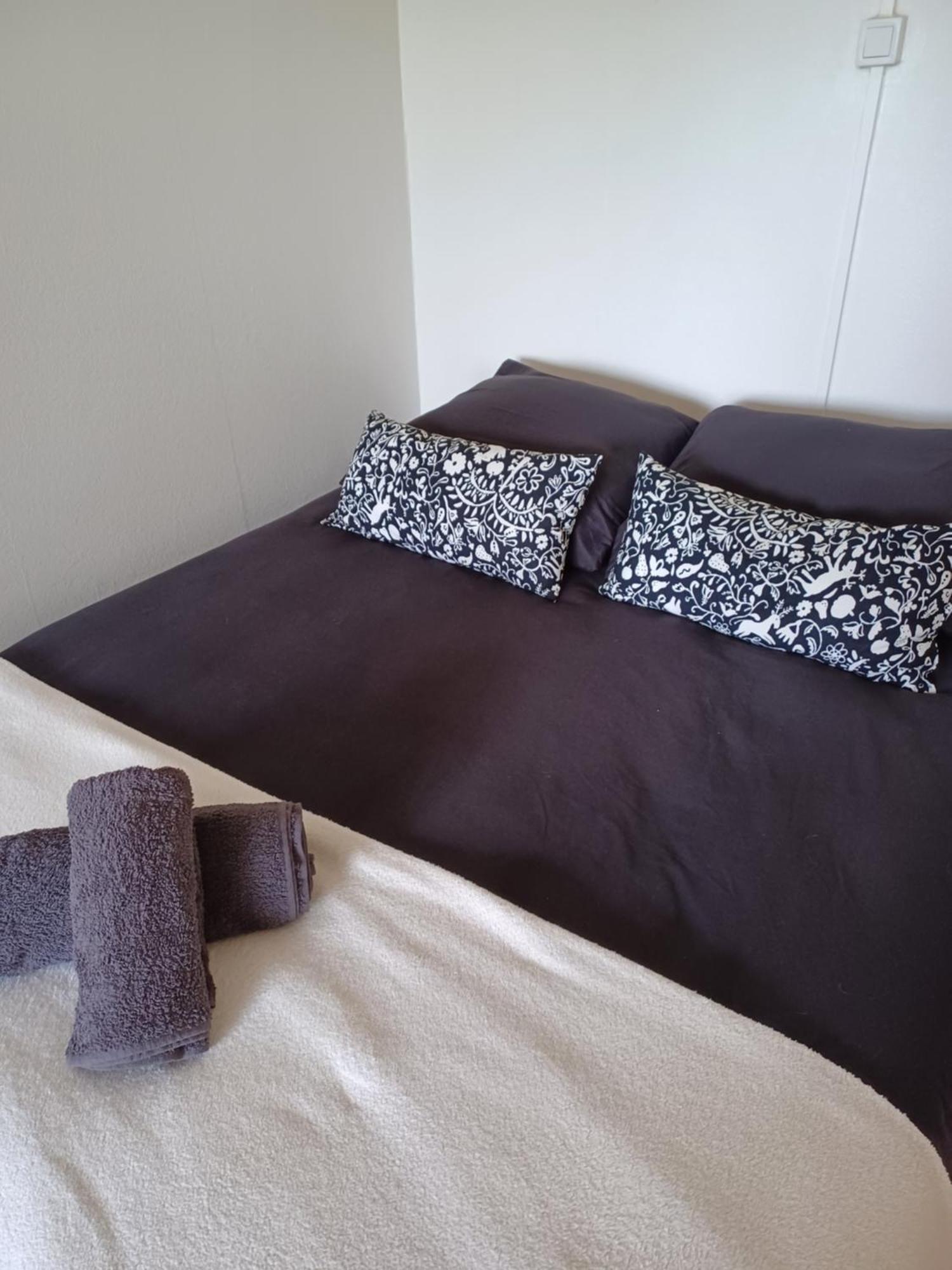 Apartamento Lumineux 1 pièce avec parking fermé et arrêt de tram à 100 m Mulhouse Exterior foto